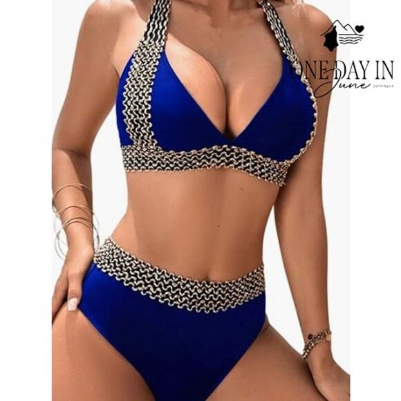 CharmLeaks Halter Bikini Swimsuit Size M - Picture 1 of 6